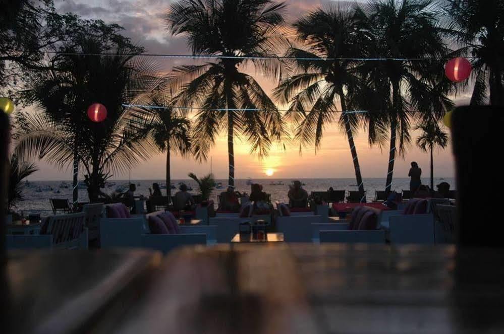 Hotel Corona Del Mar à Playa Ocotal Extérieur photo